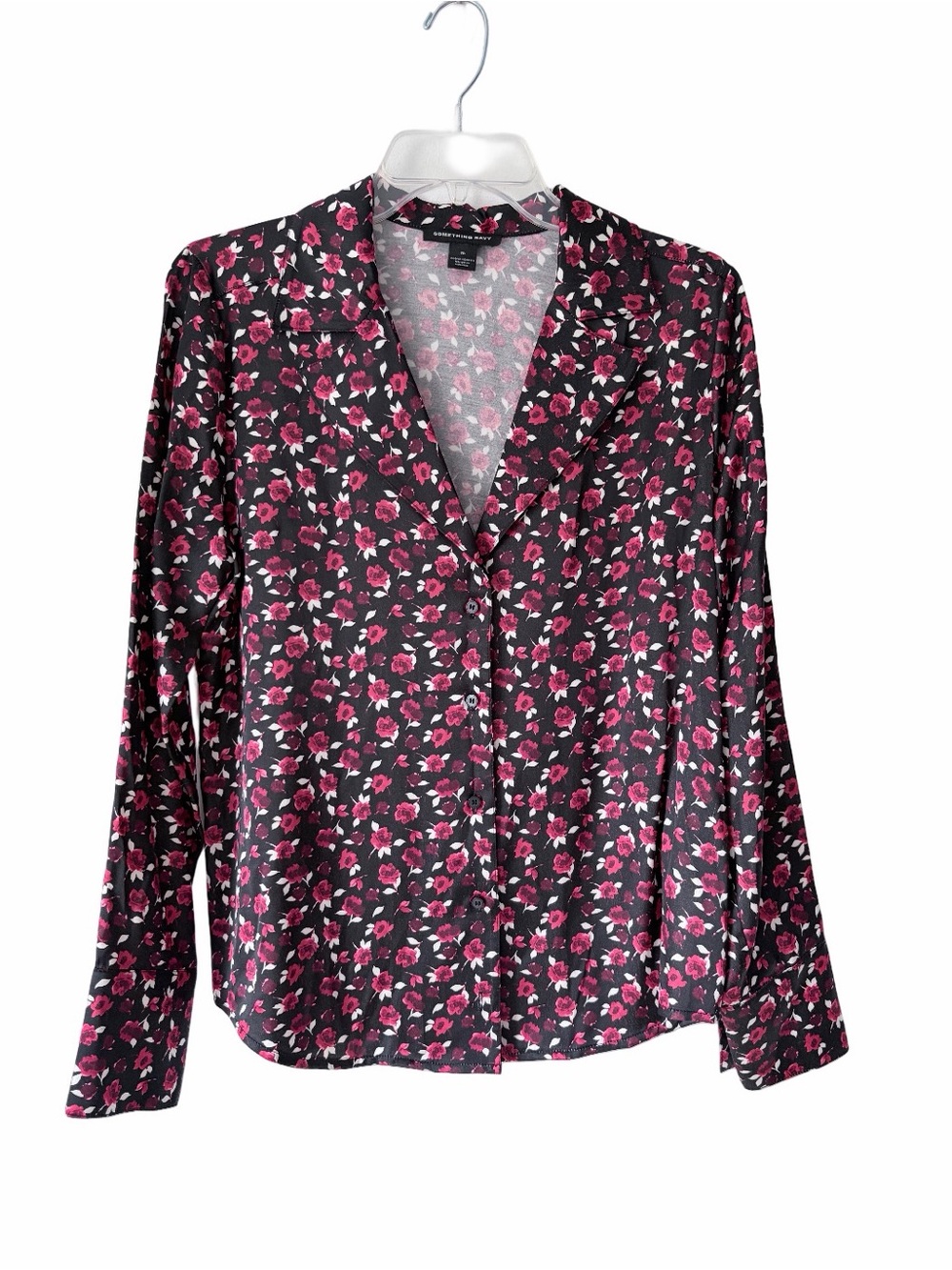Something Navy Black Red Rose Print Notched Collar Button Down Blouse Medium